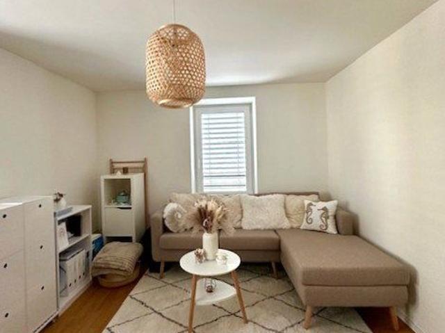 2.5 Zimmer, 64 m², 1. Stock