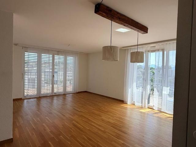2.5 Zimmer, 64 m², 6. Stock