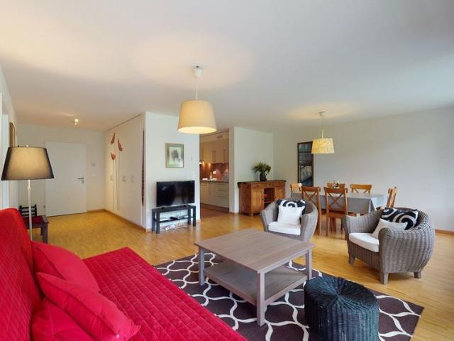2.5 Zimmer, 64 m², EG