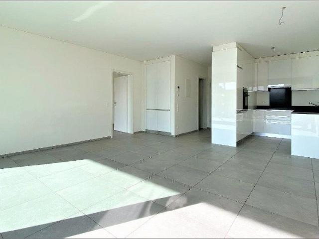2.5 Zimmer, 65 m², 3. Stock