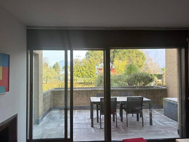 2.5 Zimmer, 65 m², 1. Stock