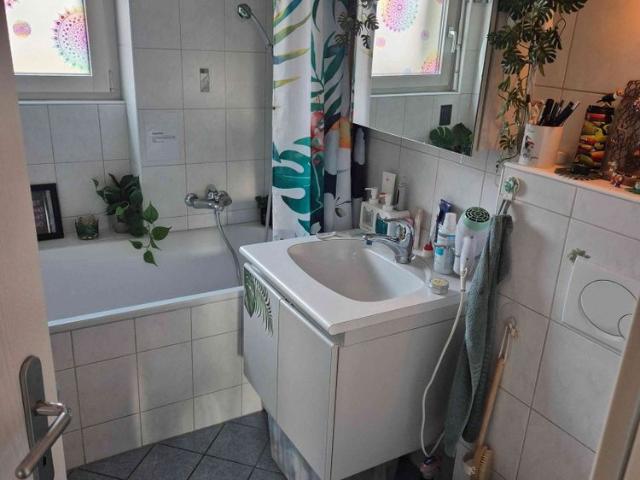2.5 Zimmer, 65 m², 1. Stock