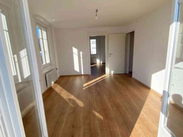 2.5 Zimmer, 65 m², 1. Stock
