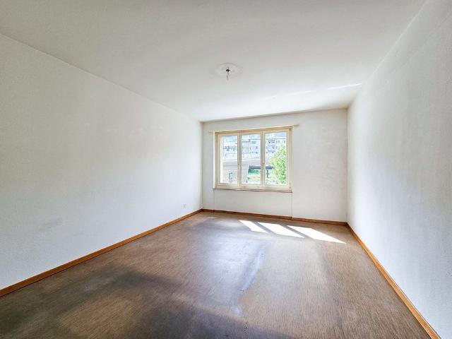 2.5 Zimmer, 65 m², 1. Stock