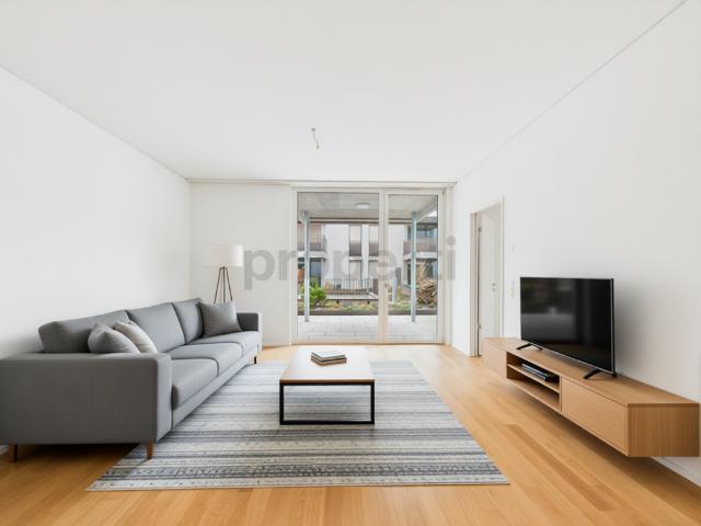 2.5 Zimmer, 65 m², 1. Stock
