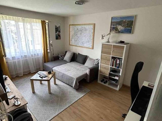 2.5 Zimmer, 65 m², 1. Stock