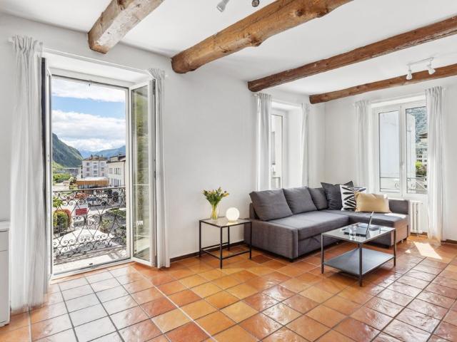 2.5 Zimmer, 65 m², 2. Stock
