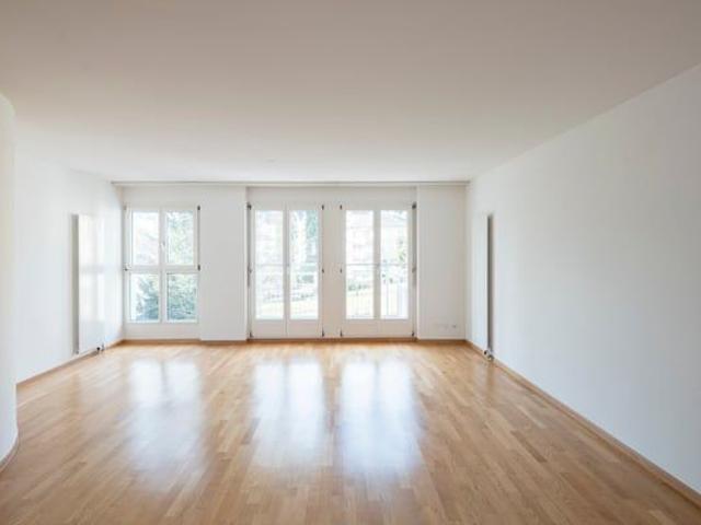 2.5 Zimmer, 65 m², 4. Stock
