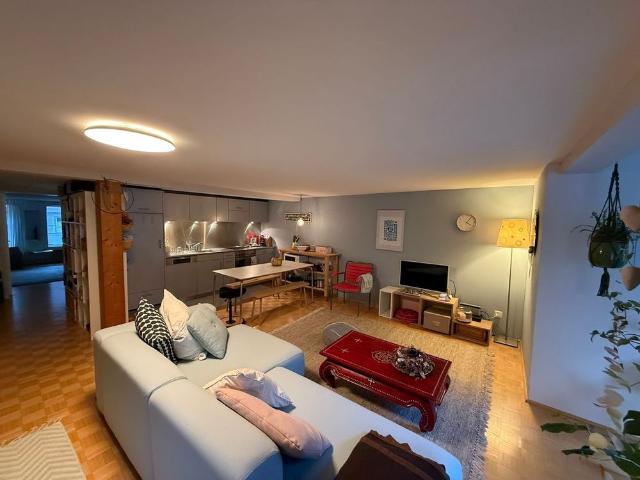 2.5 Zimmer, 66 m², 1. Stock