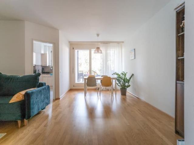 2.5 Zimmer, 66 m², 1. Stock