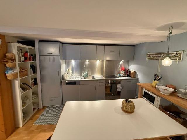 2.5 Zimmer, 66 m², 1. Stock