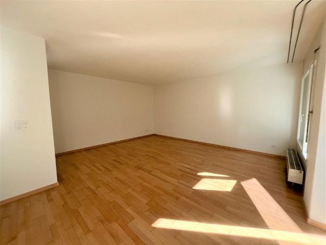 2.5 Zimmer, 66 m², EG