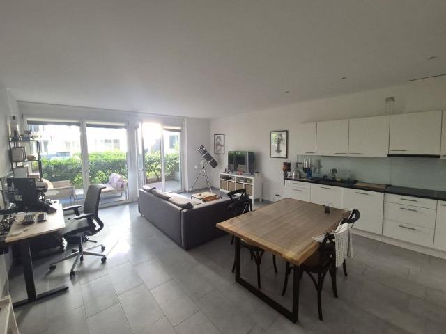 2.5 Zimmer, 67 m², 1. Stock