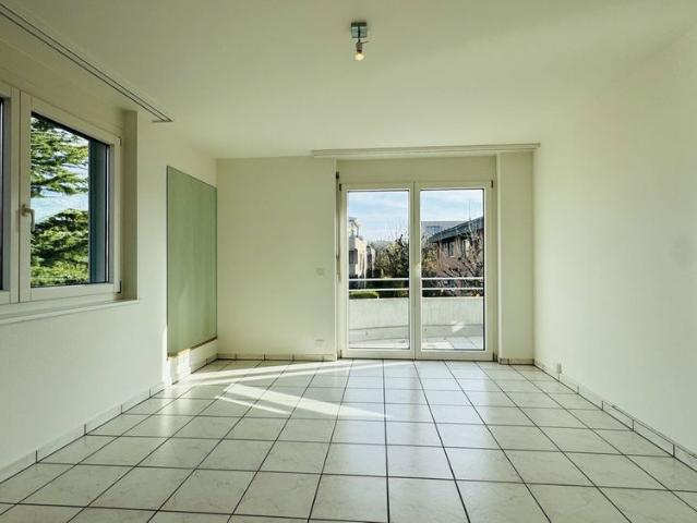 2.5 Zimmer, 67 m², 1. Stock
