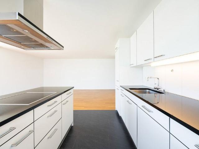 2.5 Zimmer, 67 m², EG