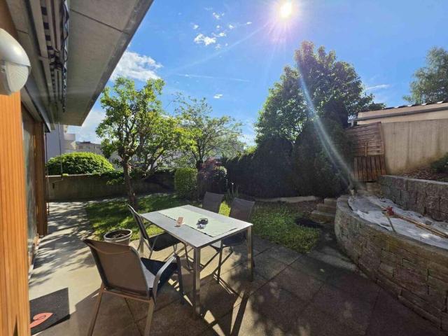 2.5 Zimmer, 68 m², 1. Stock