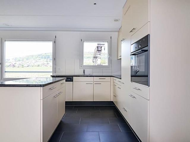 2.5 Zimmer, 68 m², 1. Stock