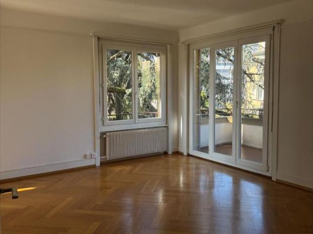 2.5 Zimmer, 68 m², 2. Stock
