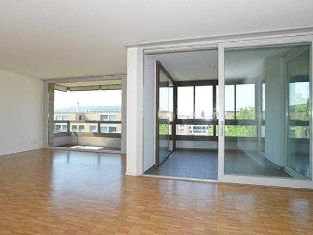 2.5 Zimmer, 68 m², 4. Stock