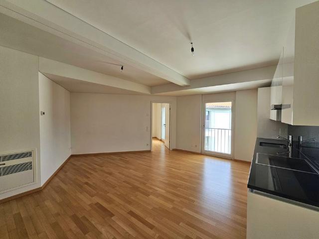 2.5 Zimmer, 69 m², 2. Stock
