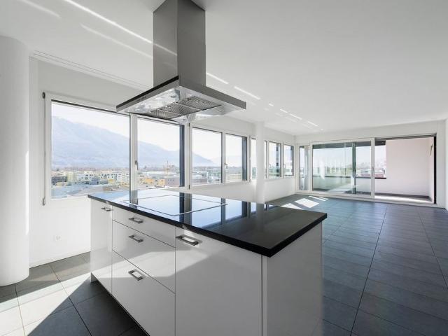 2.5 Zimmer, 69 m², 6. Stock
