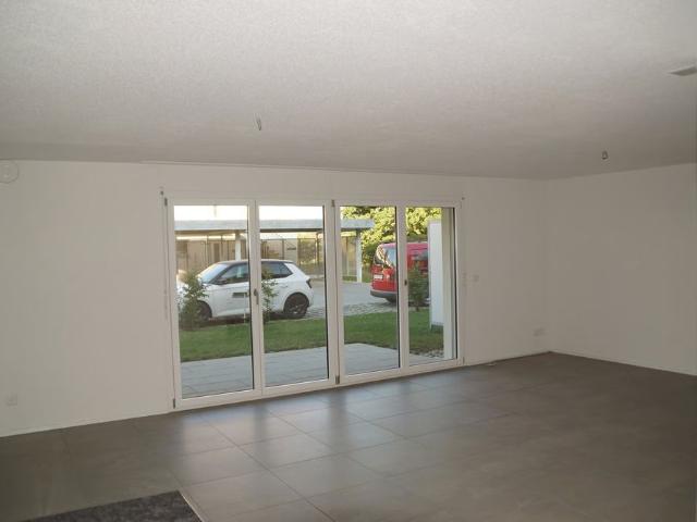 2.5 Zimmer, 69 m², EG