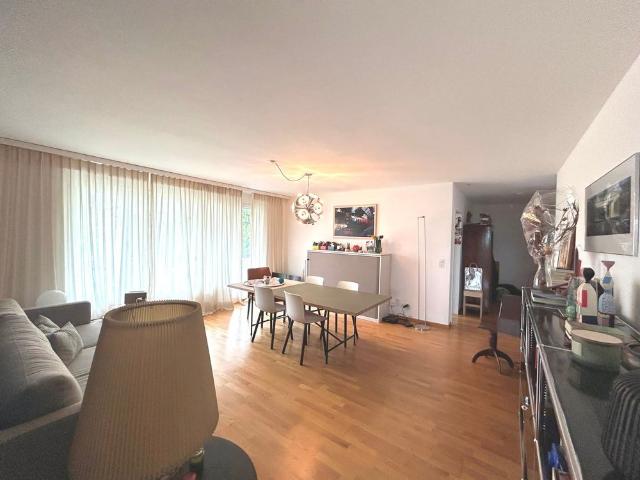 2.5 Zimmer, 60 m², 3. Stock