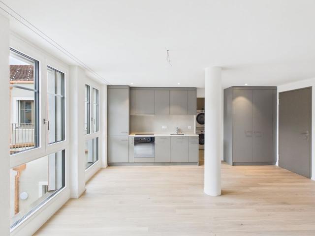 2.5 Zimmer, 60 m², 1. Stock