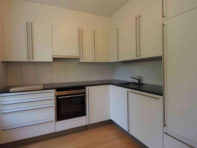 2.5 Zimmer, 60 m², 1. Stock