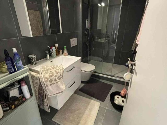 2.5 Zimmer, 60 m², 1. Stock