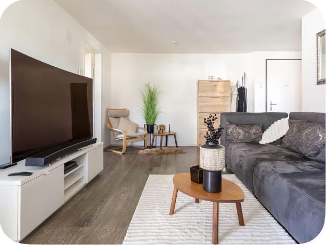 2.5 Zimmer, 60 m², 1. Stock