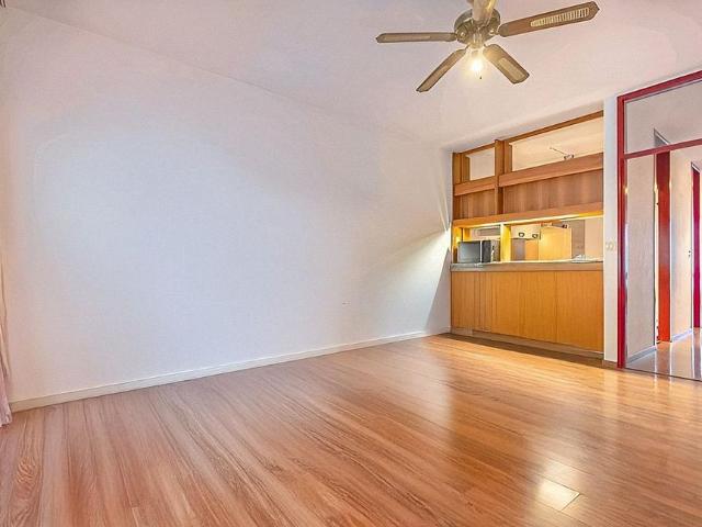 2.5 Zimmer, 60 m², 1. Stock