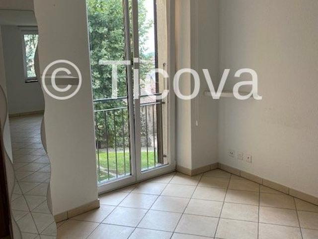 2.5 Zimmer, 60 m², 1. Stock