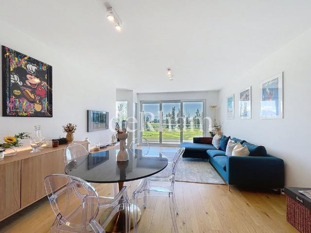 2.5 Zimmer, 60 m², 1. Stock