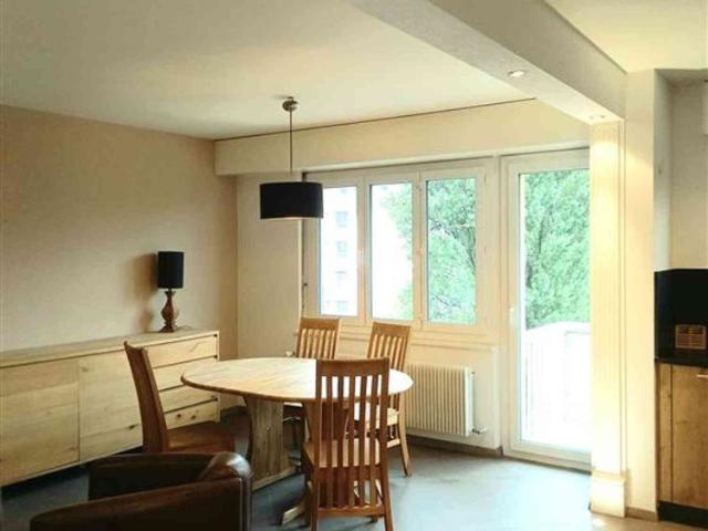 2.5 Zimmer, 60 m², 1. Stock