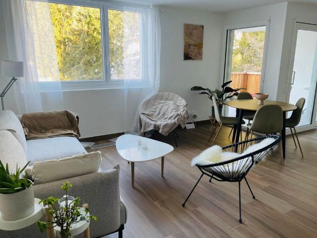 2.5 Zimmer, 60 m², 1. Stock