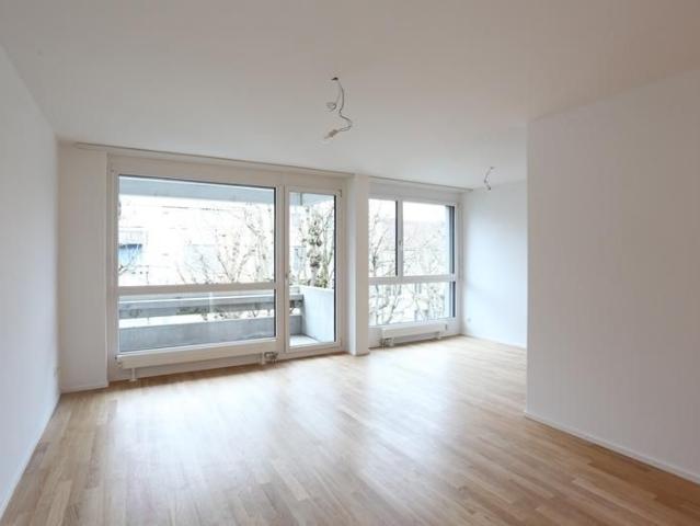 2.5 Zimmer, 60 m², 1. Stock
