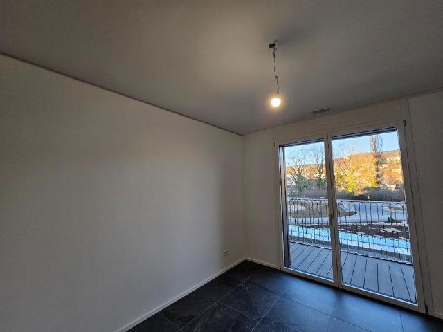 2.5 Zimmer, 60 m², 1. Stock