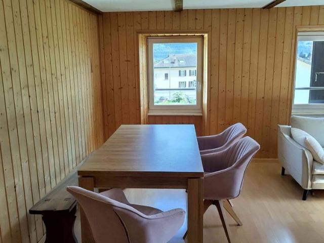 2.5 Zimmer, 60 m², 2. Stock