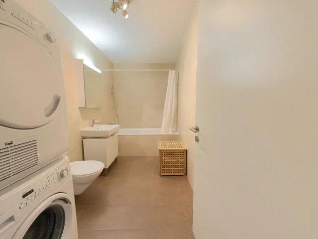 2.5 Zimmer, 60 m², 2. Stock