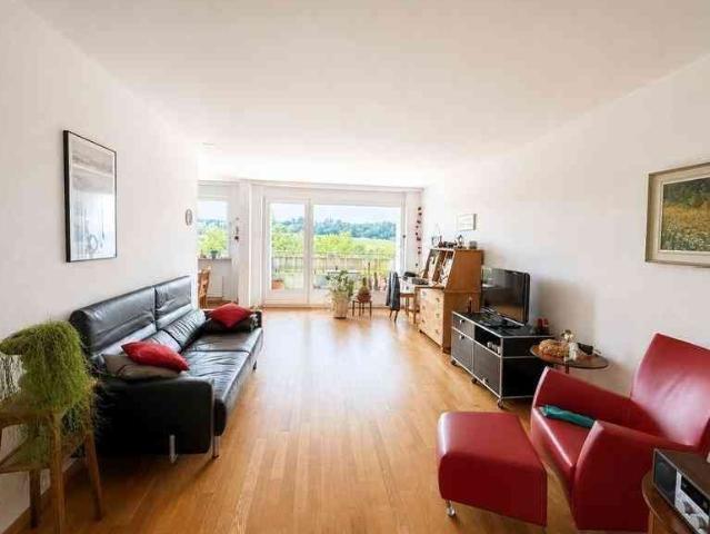 2.5 Zimmer, 60 m², 2. Stock