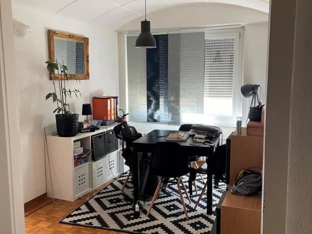 2.5 Zimmer, 60 m², 2. Stock
