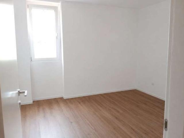 2.5 Zimmer, 60 m², 2. Stock
