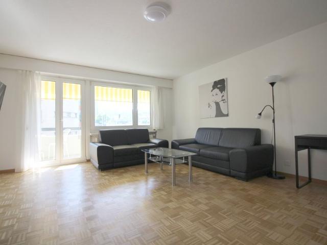 2.5 Zimmer, 60 m², 2. Stock