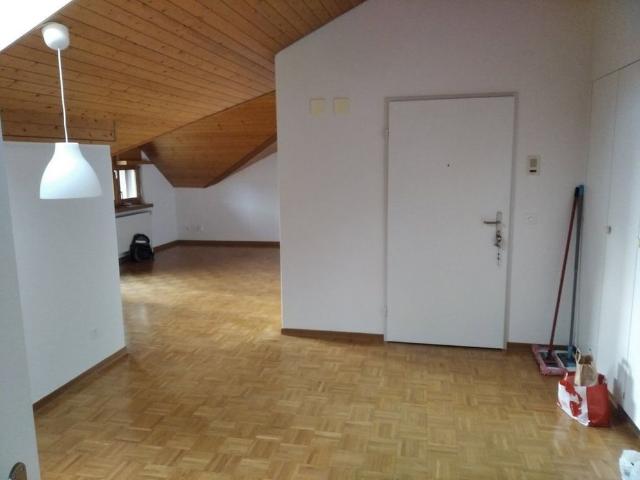 2.5 Zimmer, 60 m², 4. Stock