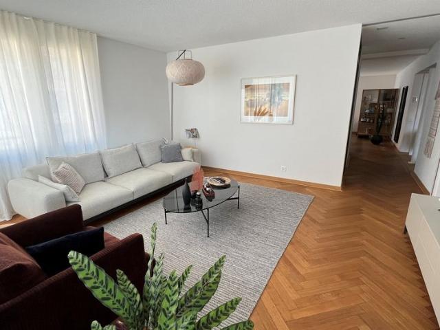 2.5 Zimmer, 60 m², 5. Stock