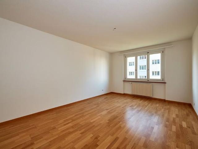 2.5 Zimmer, 60 m², EG