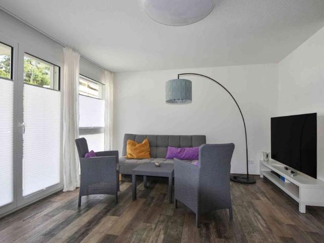 2.5 Zimmer, 60 m², EG