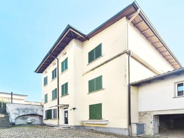 2.5 Zimmer, 60 m², EG
