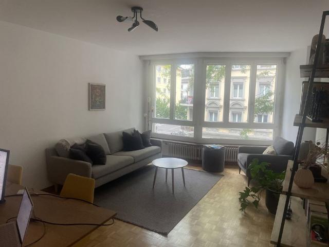 2.5 Zimmer, 61 m², 2. Stock
